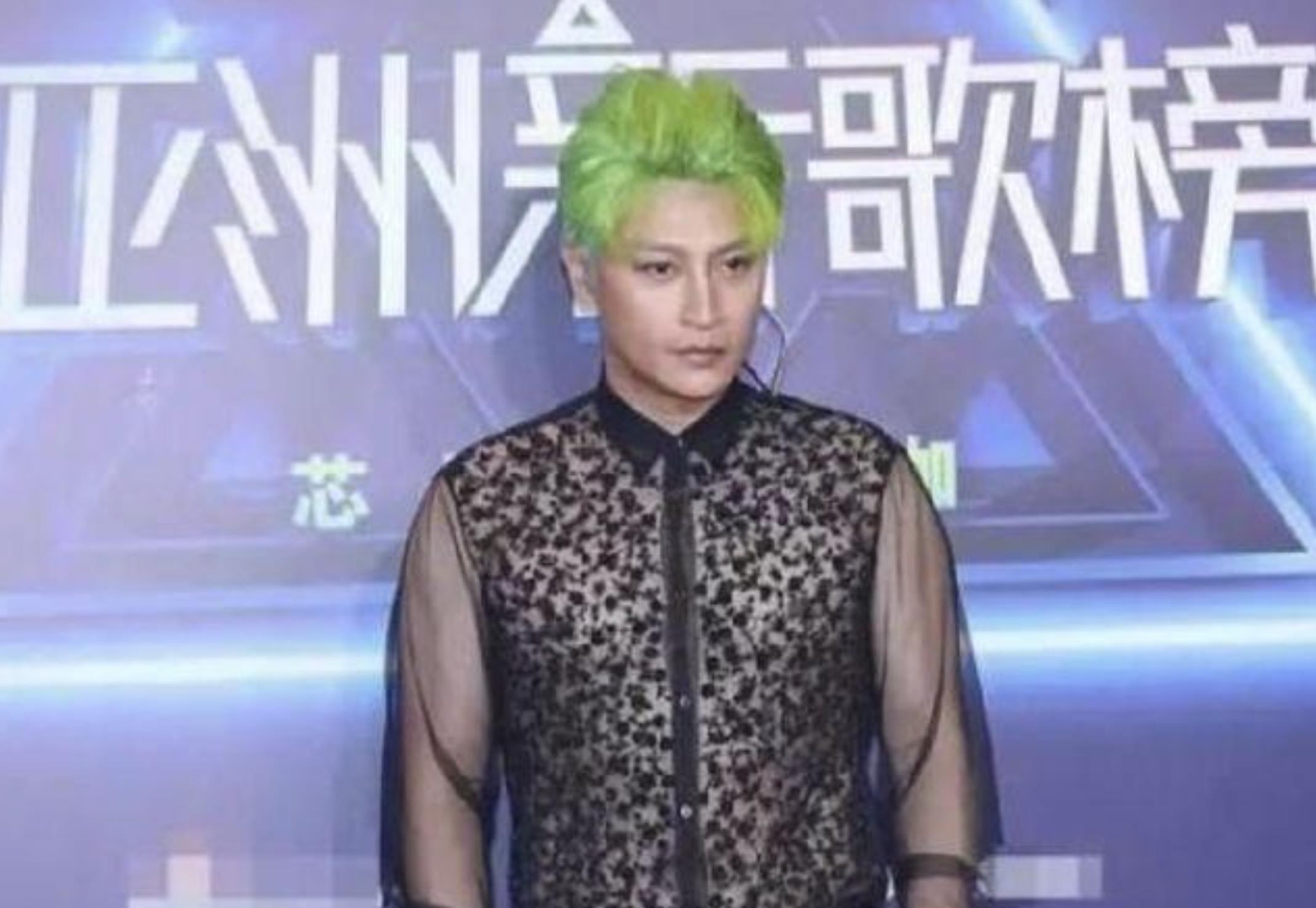 陈志朋|天天演霸总，油而不自知！这8位中年男星，堪称“人间油物”