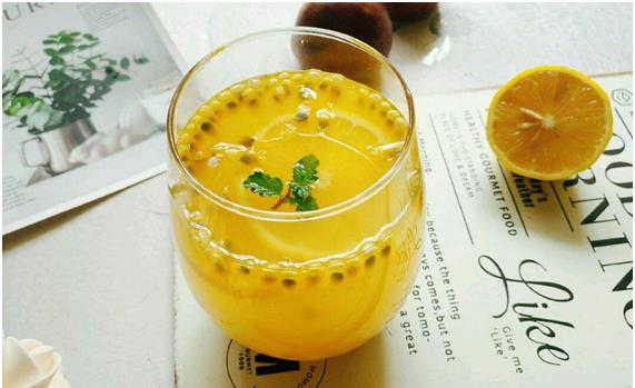 衰老|女人想要延缓衰老,建议常吃2物、喝2水,肤色或越来越好