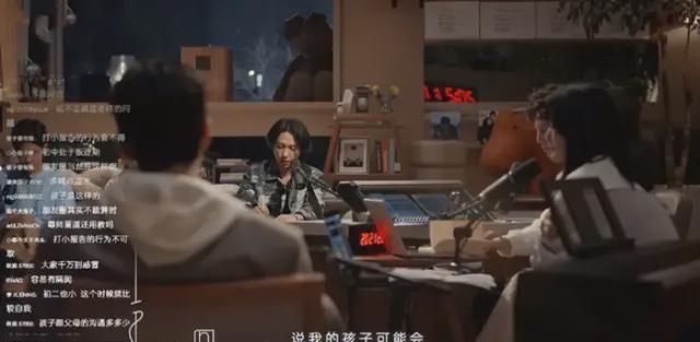 谢娜|为了躲酒跑进猪圈,让谢娜眉头紧锁的操作,却引起都市人的共鸣