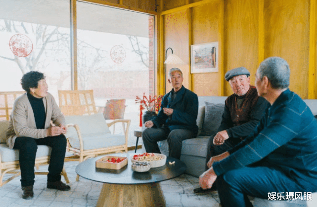 换汤不换药!132万红砖房改造完毕,外观无变化,地毯被嘲太多余