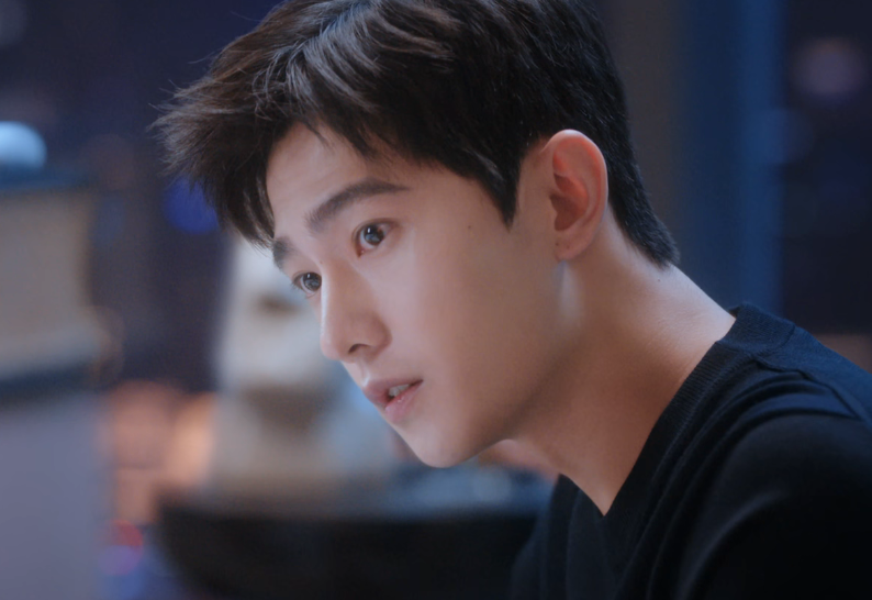 杨洋|同样都是杨洋演的男一号，丰兰息和于途的差别咋就这么大呢？