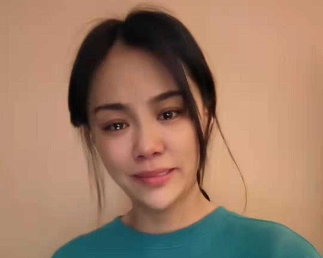 时隔一个月网红樊小慧曝已经离婚,遭勒索240万,丈夫被严肃处理