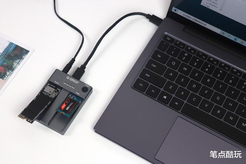 ssd|拆机M.2固态硬盘莫闲置，新旧2块一键对拷，双盘位SSD底座更实用