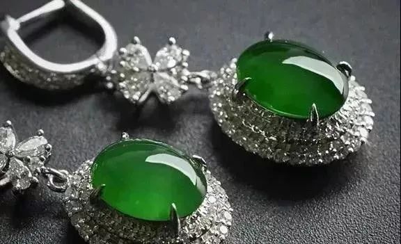 翡翠|投资七步走,玩转翡翠收藏市场~