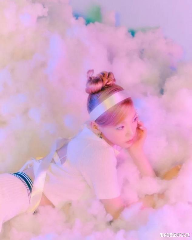 减脂 杨幂又把“发带”带火了,时髦显脸小,发际线高的你一定要试试!