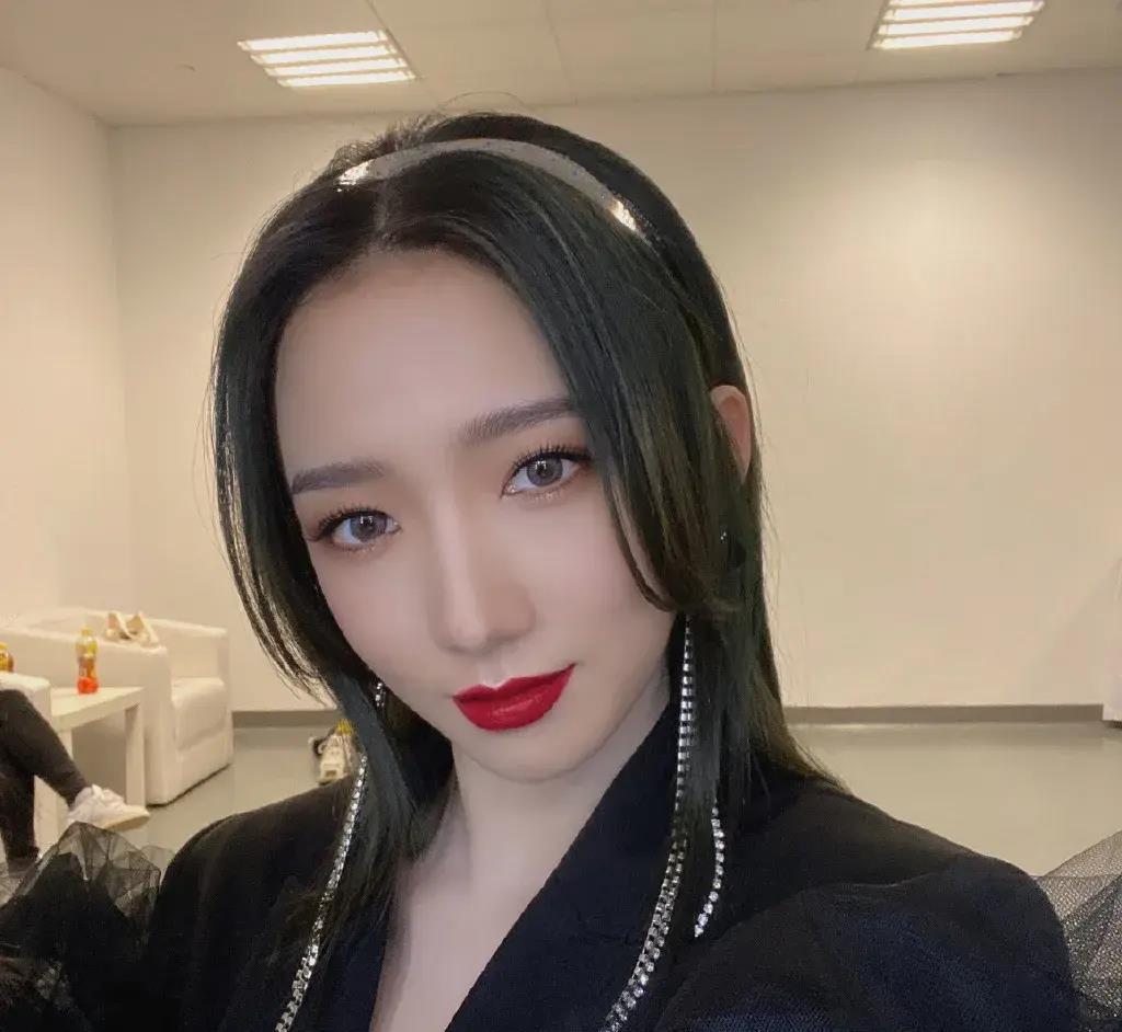 葛鑫怡|明明生活中挺好看，一演古装剧就“变丑”的6位女偶像