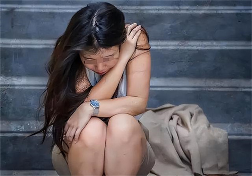 2012年福建一起风流女子以身抵债引发的家庭悲剧