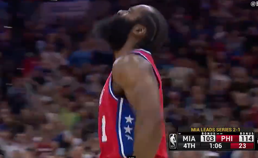山东泰山|NBA超巨彻底复苏！轰31+9+7仰天怒吼宣泄，末节16分打懵东部第一