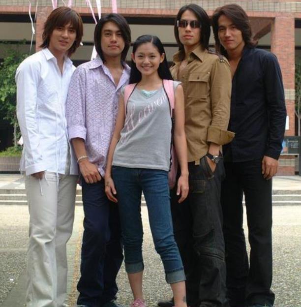 红苹果乐园|羞耻山寨神剧《红苹果乐园》,年少无知的我当年怎么看下去的