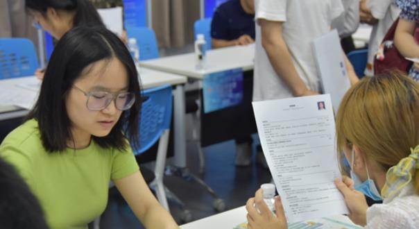 招聘|又一“铁饭碗”招聘了，岗位有些恐怖，薪资却比公务员还吃香！