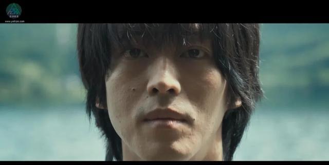 女孩|虽然被剪了不少，这片尺度仍然不小