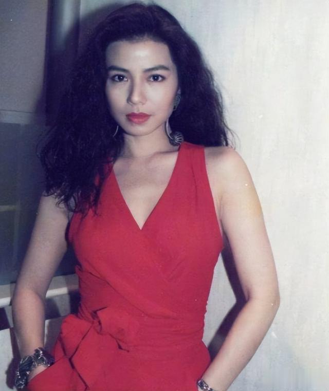 钟楚红|15年过去了,那个对丈夫说永不再嫁的钟楚红,履行承诺了吗