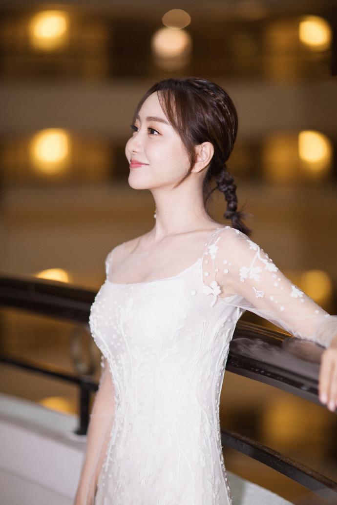 吴越|明明可以站在娱乐圈的顶端，却偏偏无欲无求，这些女演员，让人佩服