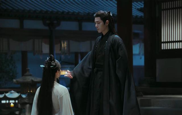 玫瑰|肖战跨越古今：时影虐得网友“肝疼”，肖春生的一生波澜壮阔