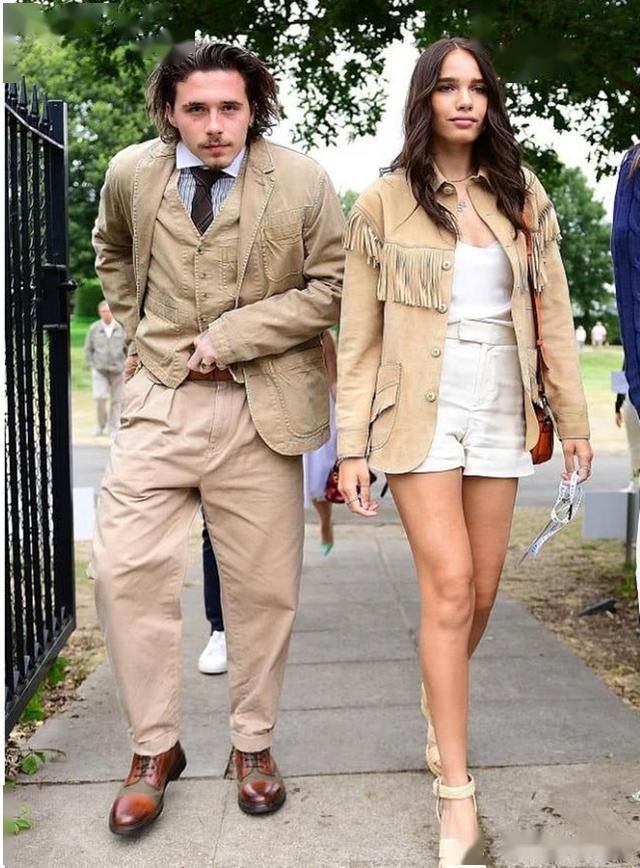 贝克汉姆|贝克汉姆:2个儿子长残长肥,光顾着谈恋爱,16岁老三没浪费基因