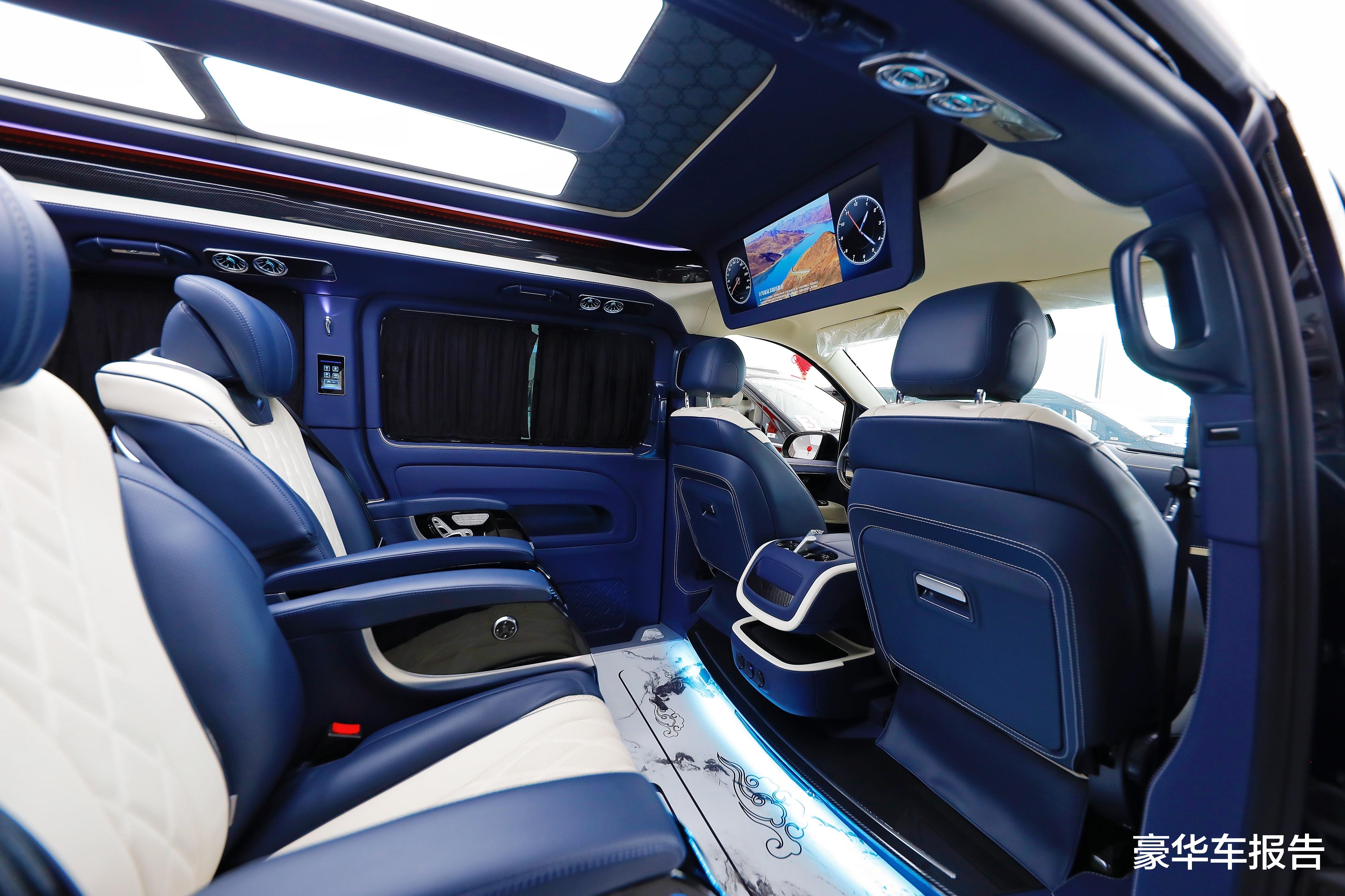 错过等一年！奔驰官方授权7座保姆车，10多万的豪华装修全都送？