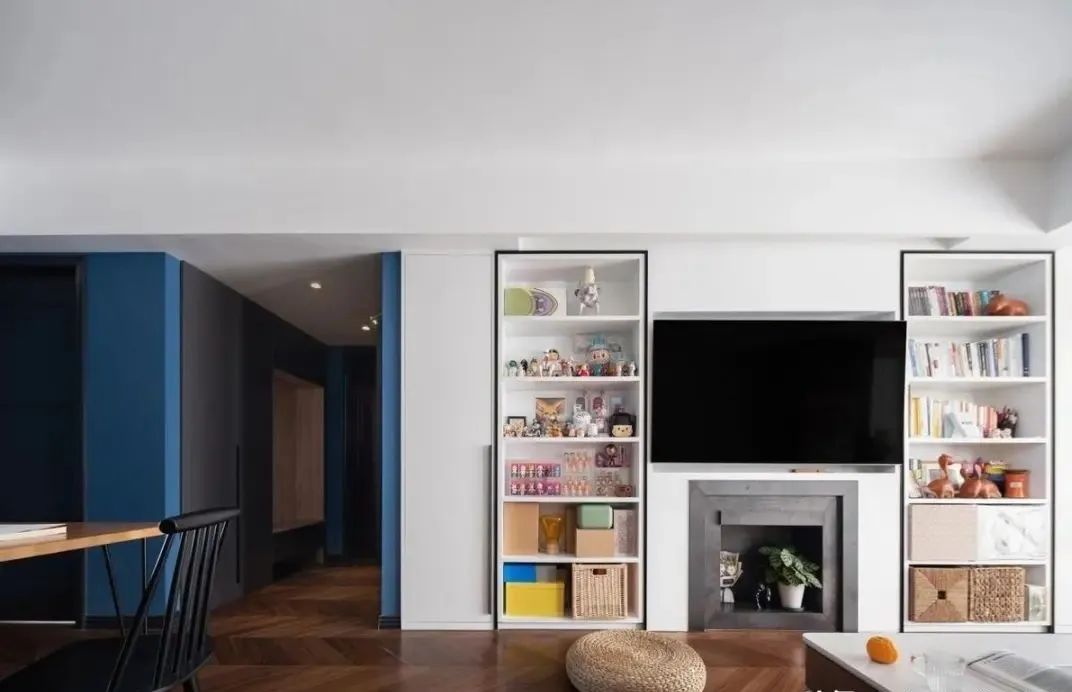 地板选错颜色,直接影响了全屋的审美,何必在这上面踩坑浪费钱