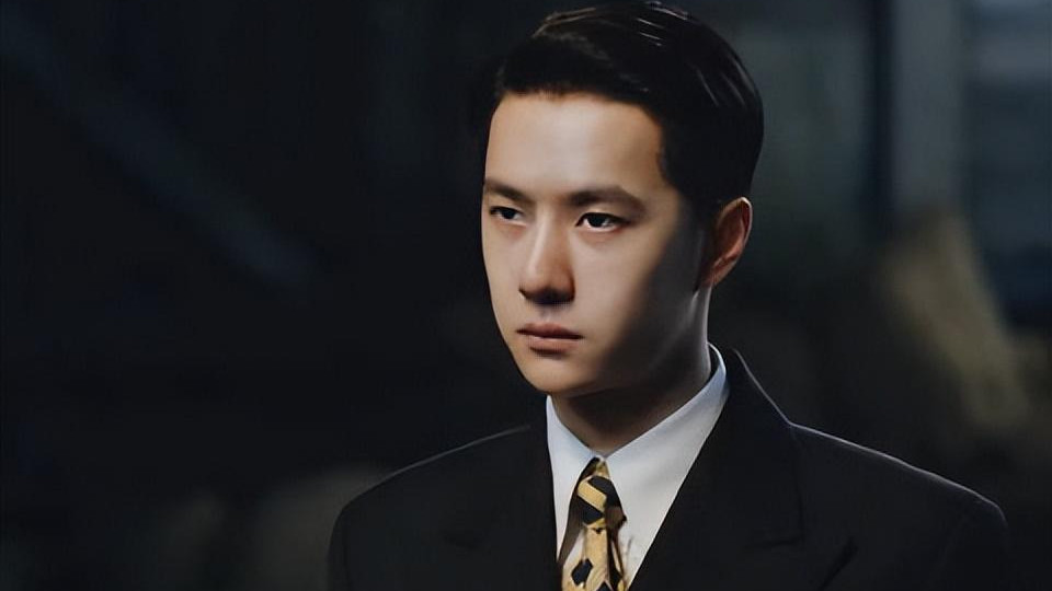 王一博|王一博粉丝惹争议！为求排片组团打电话给影院，带头攻击同期电影