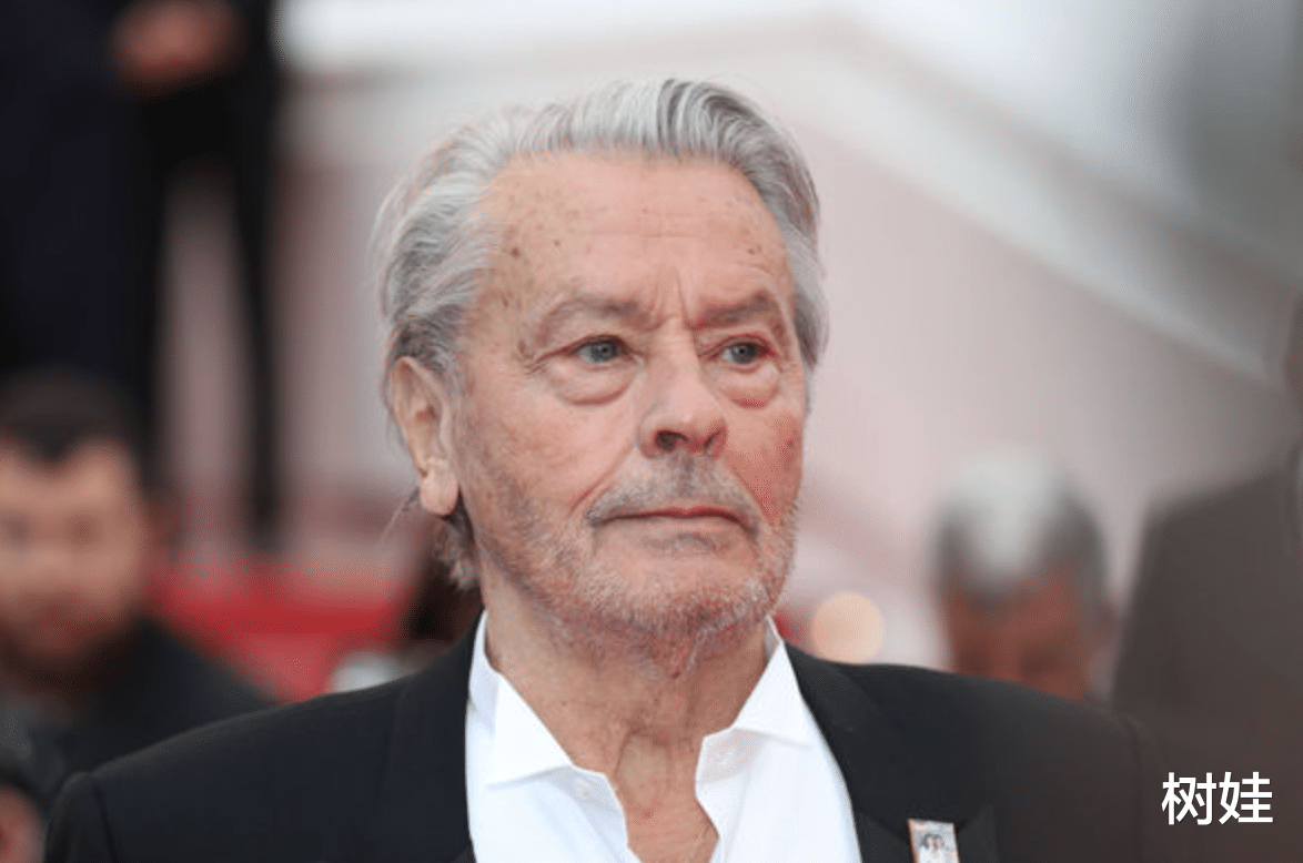 阿兰·德龙|86岁男星两度中风病痛缠身,已委托子女协助安乐死,长子表态拒绝