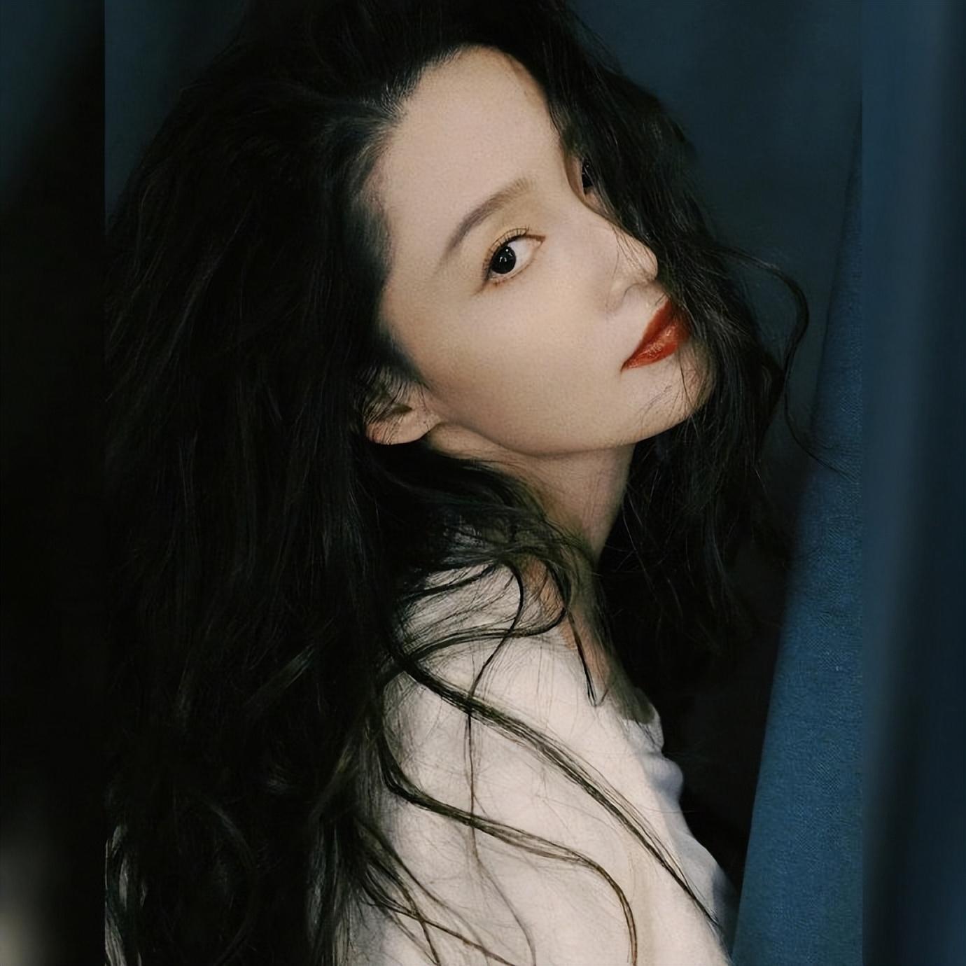 李沁|90花之耻?李沁粉丝拒绝烂饼,骂正主毫不留情