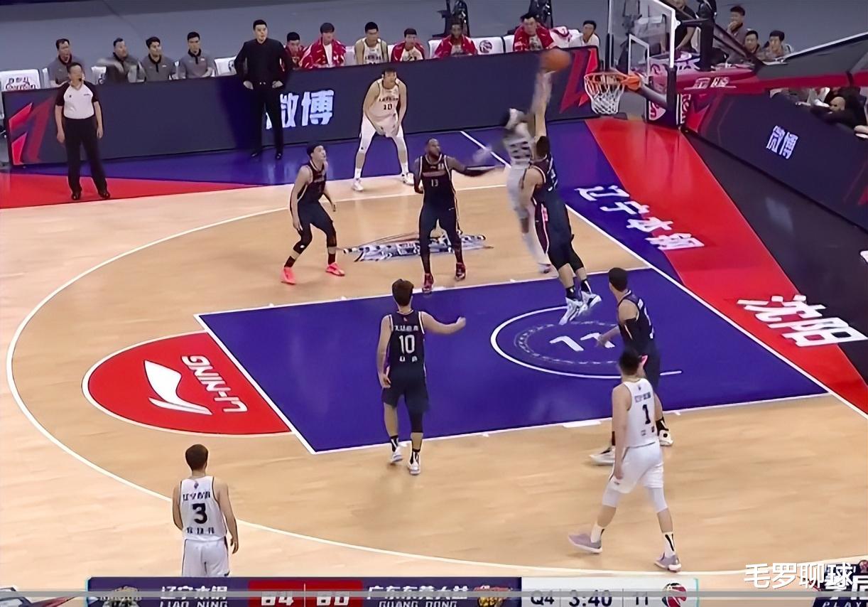 广东男篮|最后3分钟，2米08NBA总冠军暴扣易建联，宣告广东3连冠王朝芭比Q