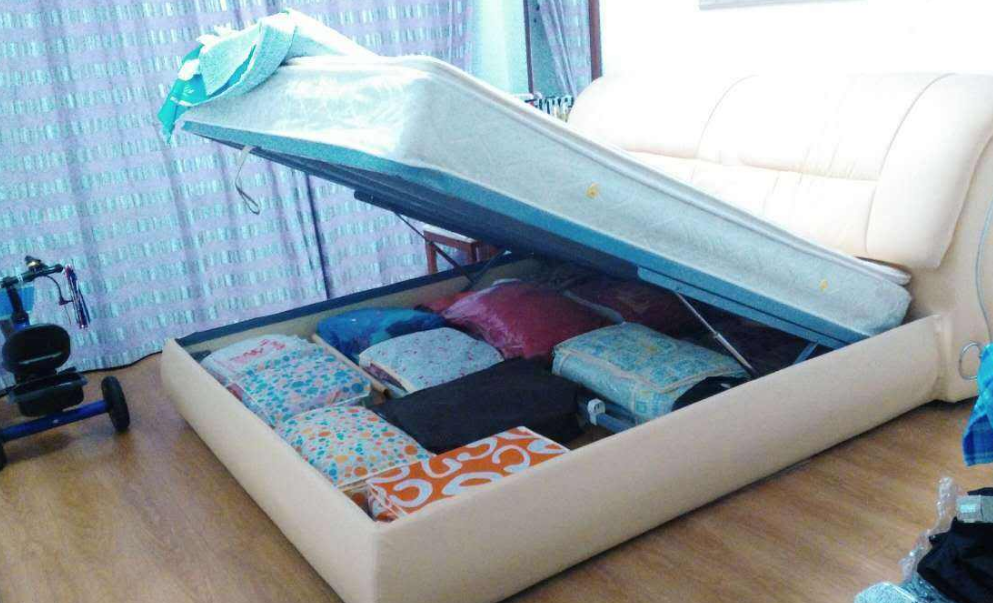 夫妻房床下万万别出现这些东西,不然婚姻失败,家运低落!