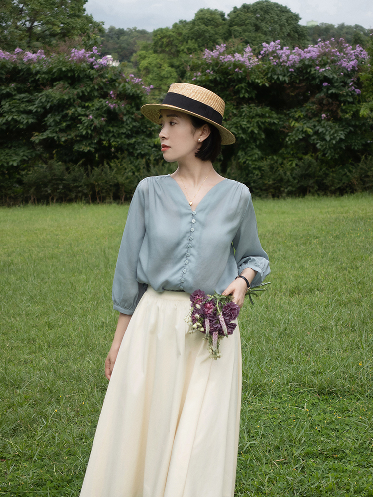 普通女生该如何穿？通勤穿搭能让你穿出高级感，简单洋气又实用！