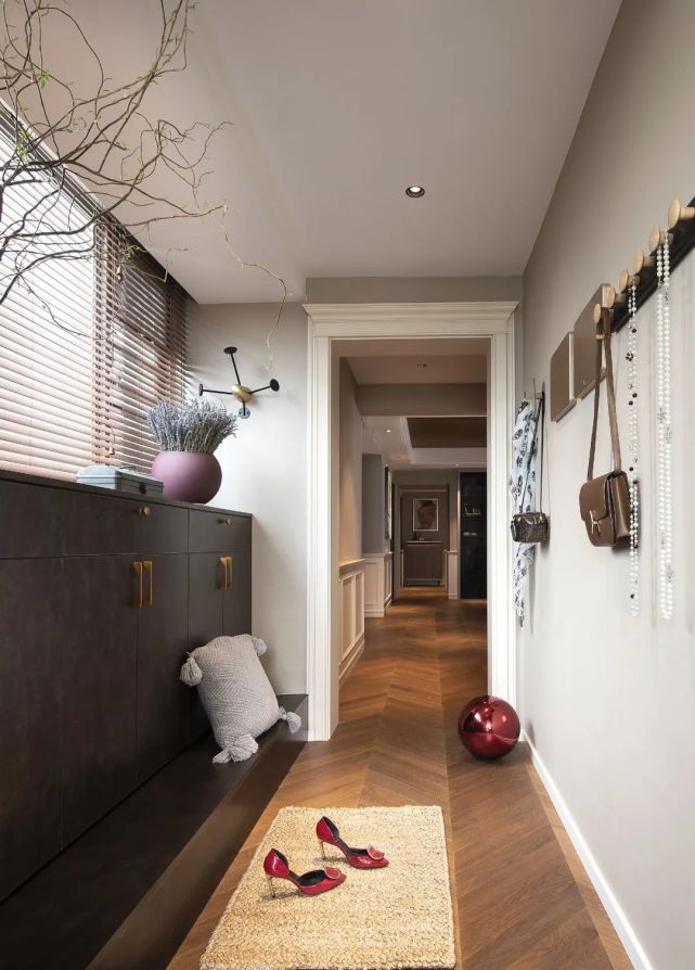 杭州一主妇晒出184㎡家内部照，不做背景墙，却是很多家庭的榜样