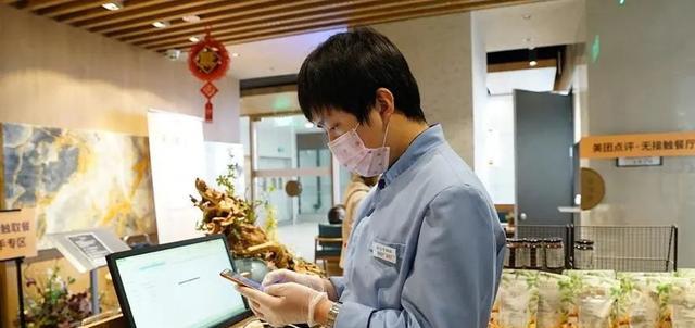 职场新人|“新职业”悄然兴起，这三类岗位虽名声不大，收入却不逊色公务员