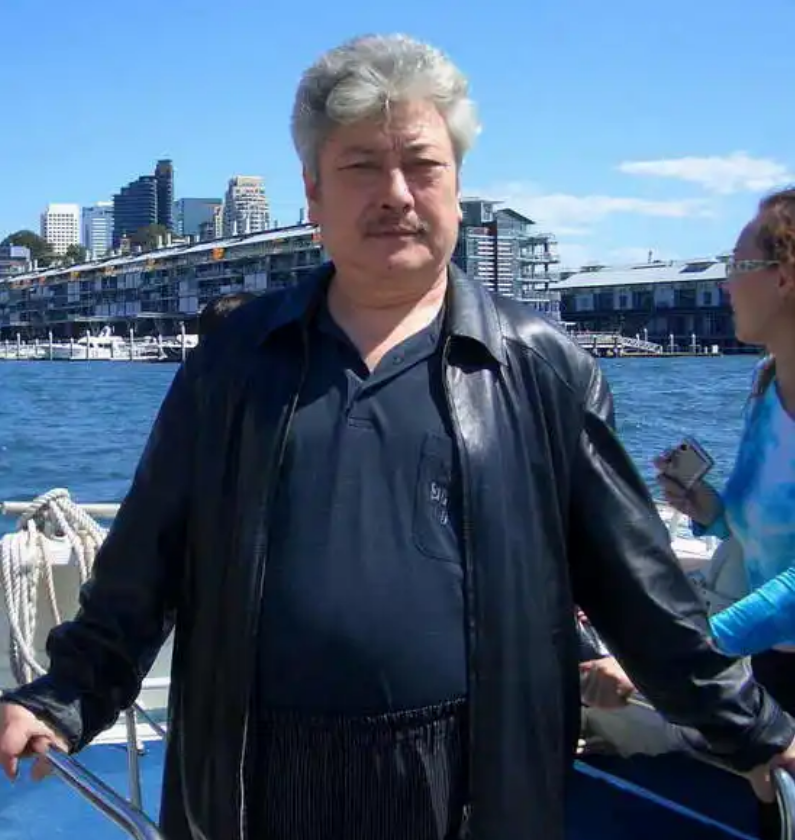 宫雪花|李建群：与导演同居27年没名分，膝下无子身患癌症，63岁遗憾病逝