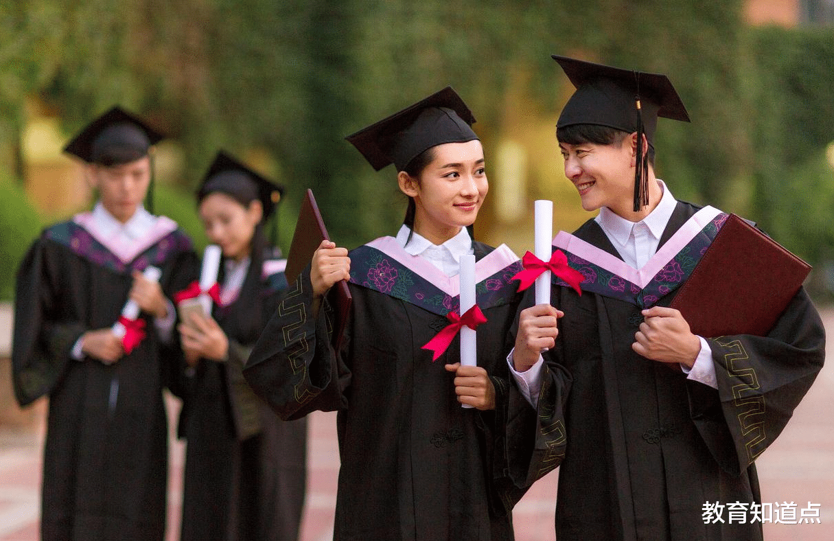 退休|秋招新变化,毕业生出现“三难”现象,家长:硕士毕业,一样纠结