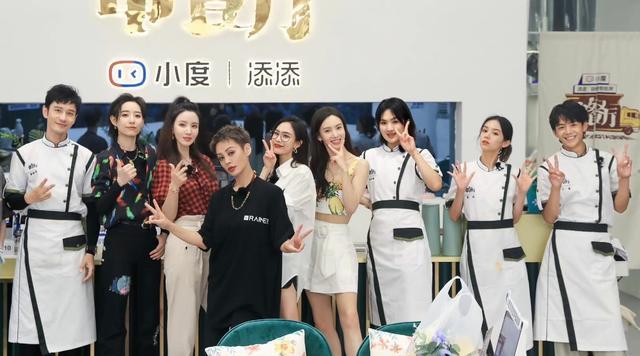 中餐厅第六季|《中餐厅6》定档，“一老带四新”阵容换血，网友提前唱衰有点早