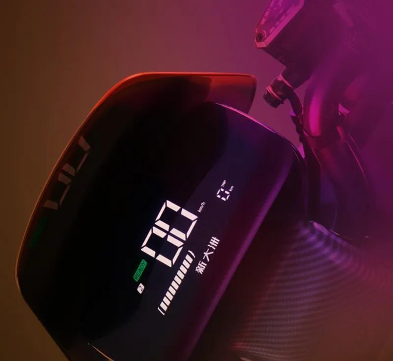 新大洲|新大洲高速电摩,搭载LG电芯,3000瓦12寸悬挂电机,续航400里