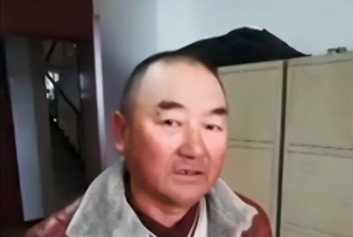 饵料|3年前，江苏5旬男子垂钓66天晒成阴阳脸，谁料帮警方侦破一件大案