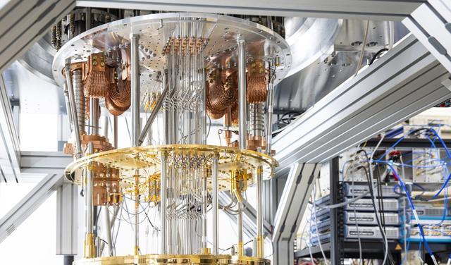 新的量子处理器揭示了光子的束缚态即使在混沌中也很强