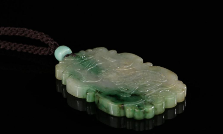 翡翠|怎样挑选翡翠首饰?我给你几个推荐,相中的赶快入手吧!