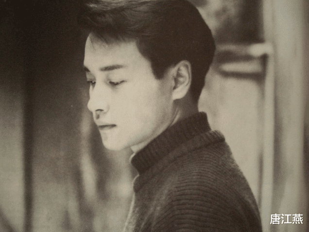 张国荣|80年代的张国荣,简直帅炸了,放在人群中会发光的那种