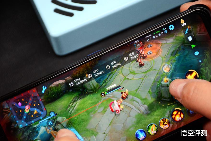 电池|近7英寸巨屏：外观更主流的拯救者电竞手机Y90评测，这才是真旗舰