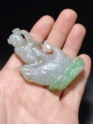 翡翠|清乾隆 老坑翡翠 童子戏鱼 鱼跃龙门 把件 挂件摆件