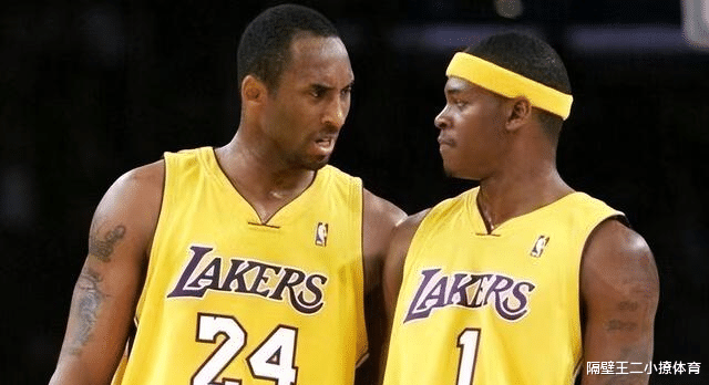 CBA|NBA饮水机球员组一队能吊打CBA冠军？当年17岁的科比就给出过答案