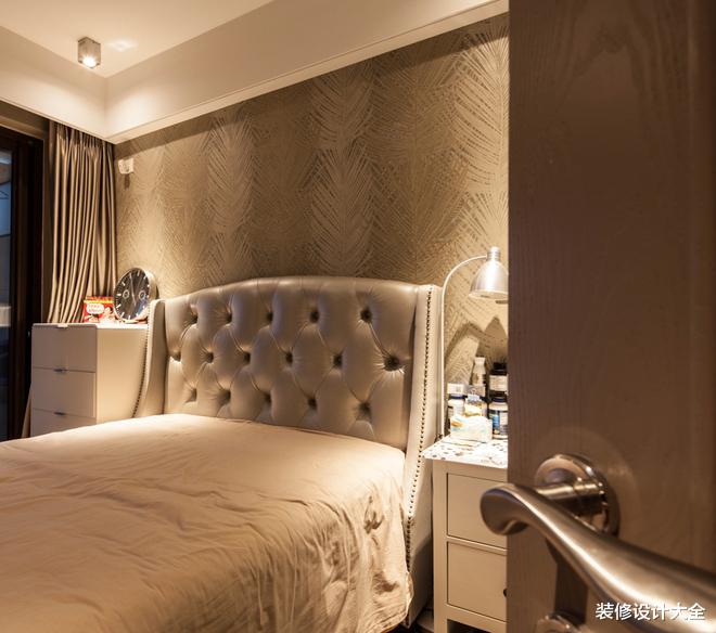 老公买了顶楼复式,160㎡,改成6间房,双方父母都能住进来!