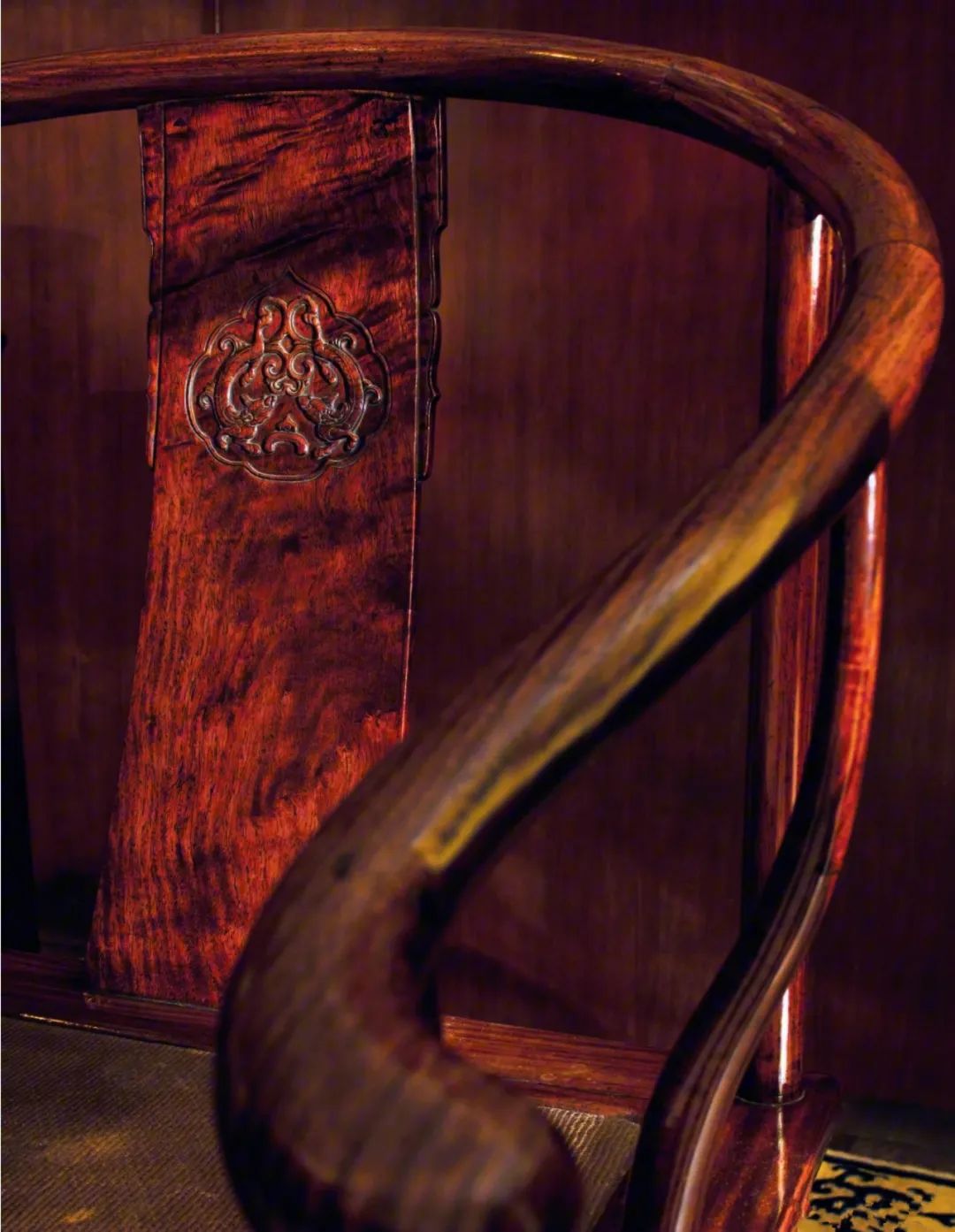 中国古典家具与西方家具搭配起来怎么样?