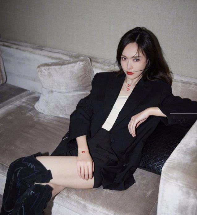 小姐姐|4年后再看唐嫣，才发现她和罗晋结婚，是最正确的选择