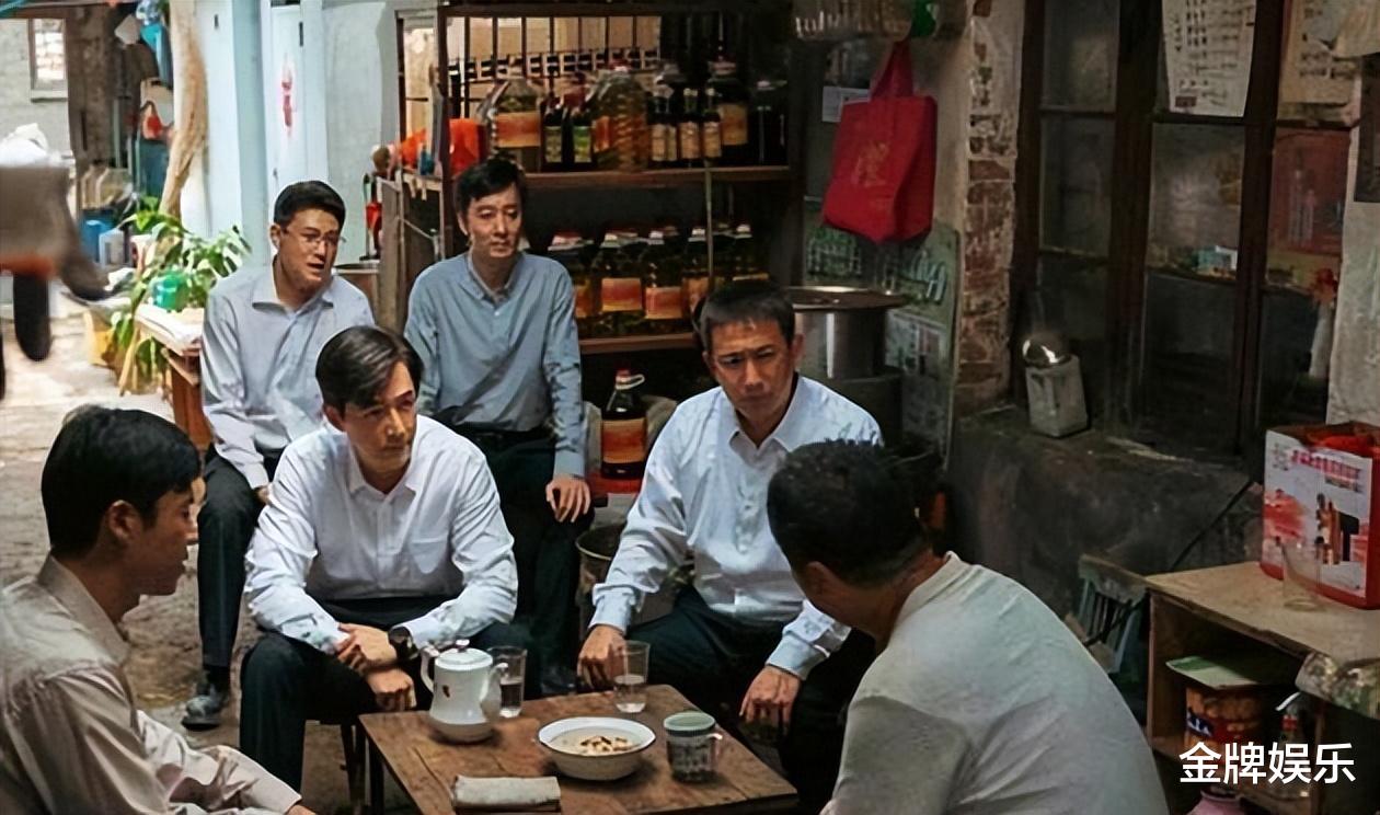 胡歌|《县委大院》收官！整部戏虎头蛇尾，胡歌和孔笙的光环该退了