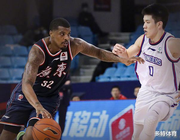广东男篮|首秀三双！宏远新援超越威姆斯，杜锋点石成金，广东重燃争冠雄心