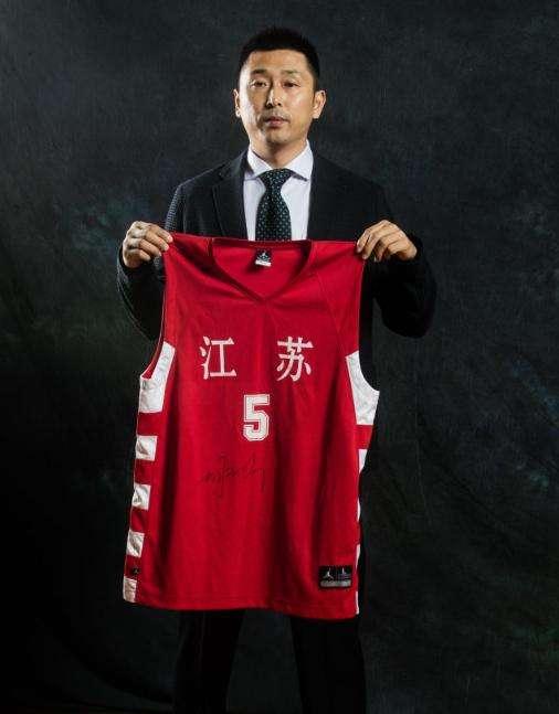 胡雪峰|还有多少人记得胡雪峰，曾经CBA的篮球名宿！