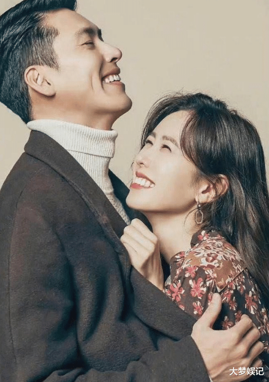 孙艺珍|孙艺珍新婚下厨晒早餐“桌上叉子数量”有亮点，网嗨：好幸福