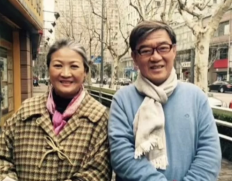 李立群|李立群:称妻子是他家恩人,相伴一生无绯闻,晚年幸福平淡