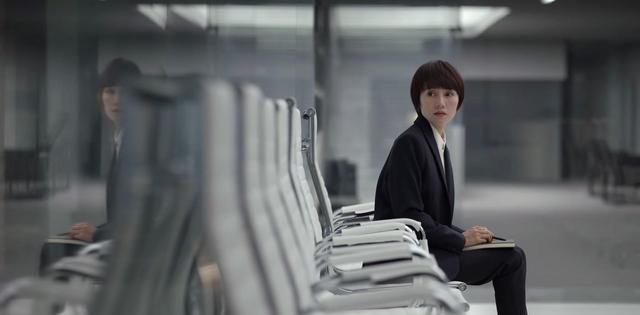 玫瑰之战|《玫瑰之战》惹争议,袁泉饰演的顾念,就是马伊琍饰演的罗子君