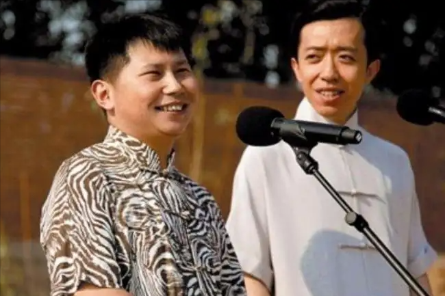 李菁|3人退出德云社后,曹云金、何云伟与郭德纲决裂,李菁为何例外?